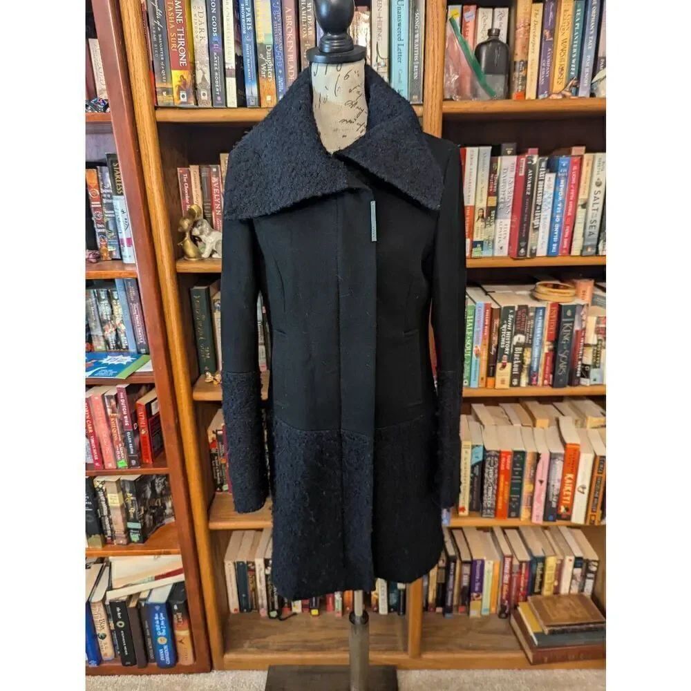Vintage Toy G Womenβs U.S. 8 Black Wool Blend Overcoat JacketβCollared